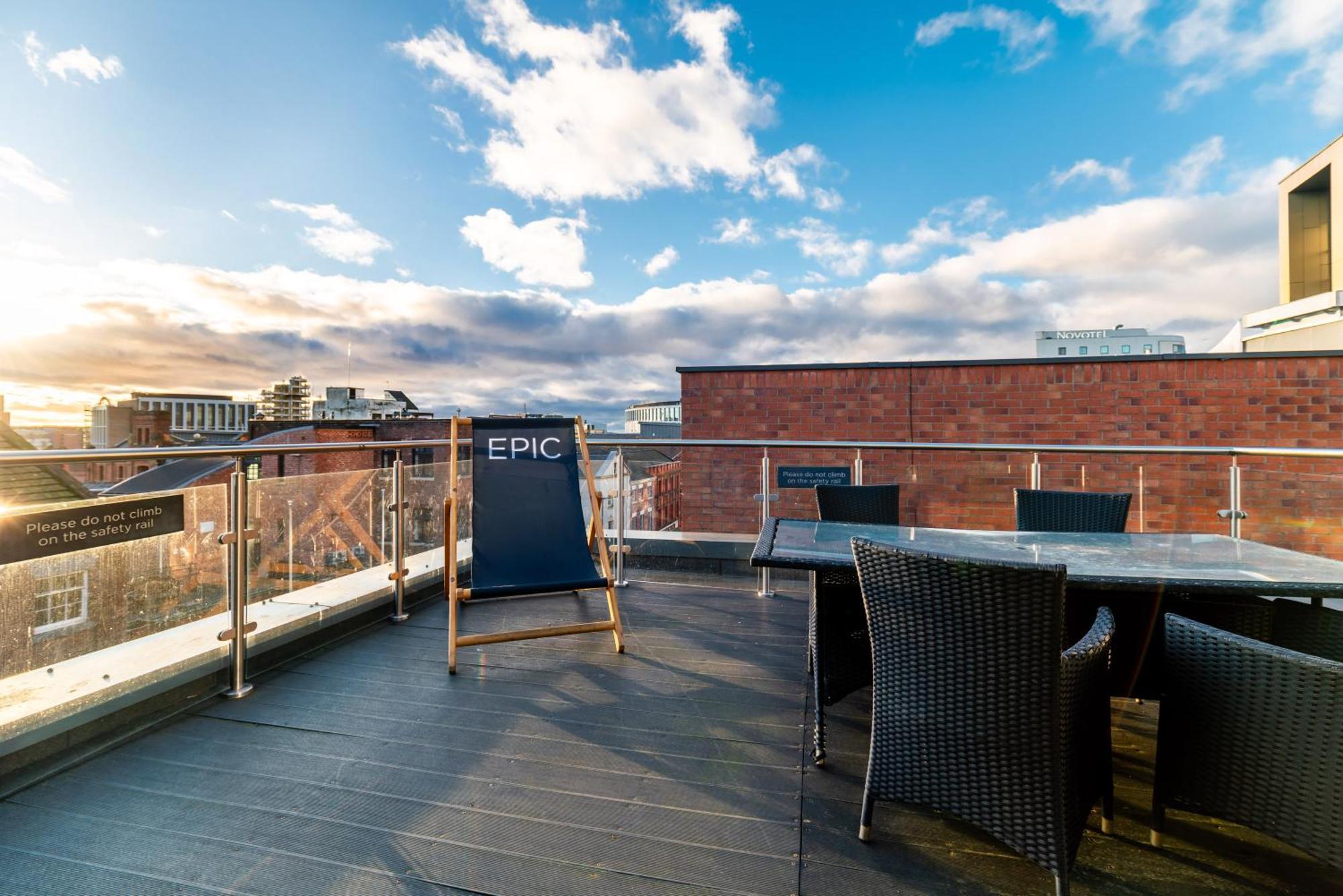 Epic Apartments Tunnage Square Liverpool Exterior foto